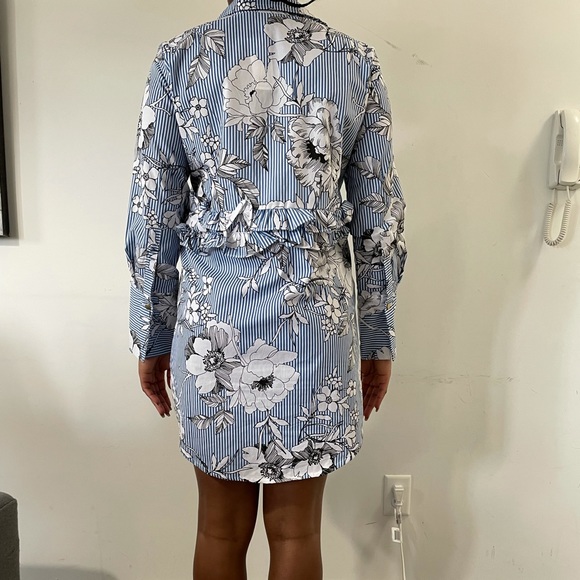 Flower dress/ top - Picture 3 of 3